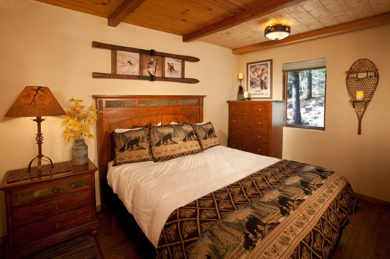 Cottam'S Lodge By Alpine Village Suites Taos Ski Valley Exterior photo