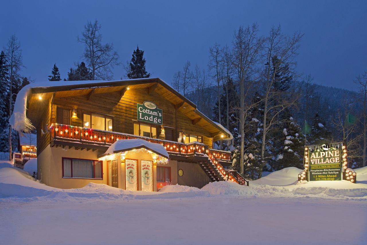 Cottam'S Lodge By Alpine Village Suites Taos Ski Valley Exterior photo